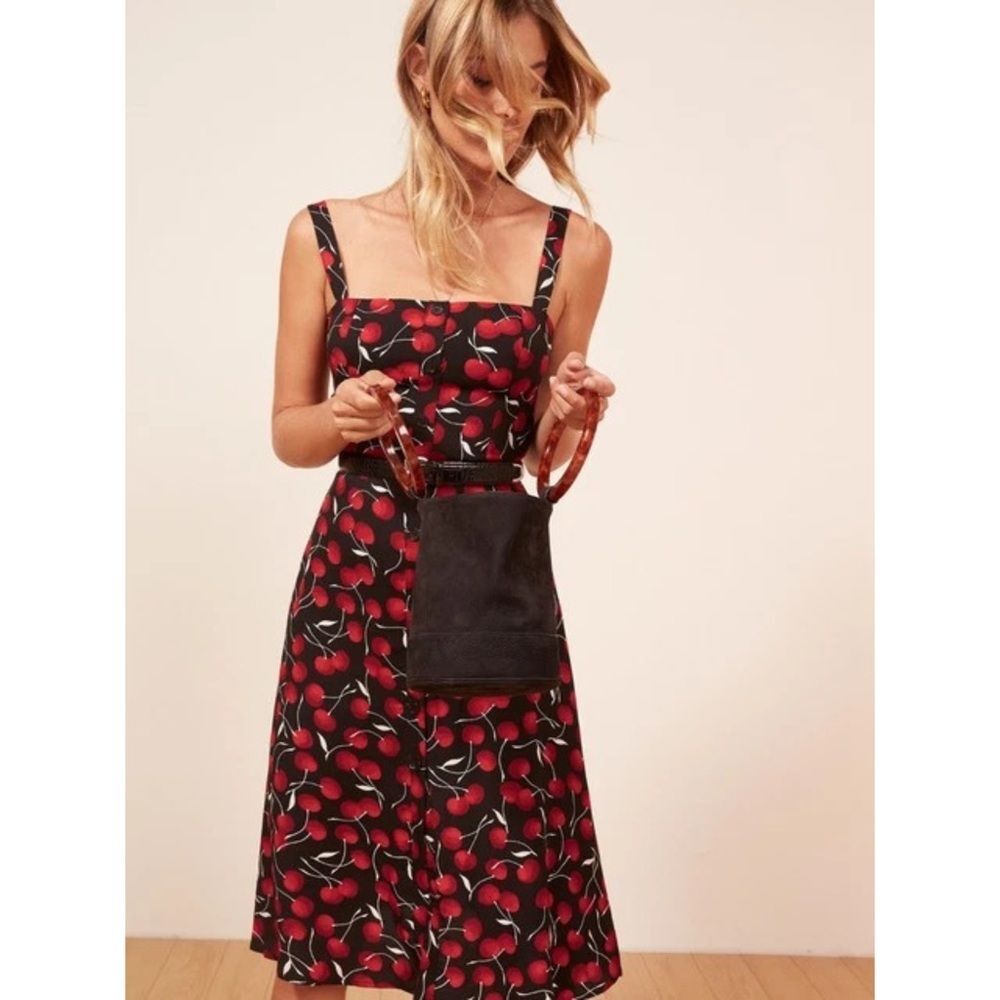 Rare Reformation Persimmon Midi Dress in Kate Cherry Print Women’s Size 8